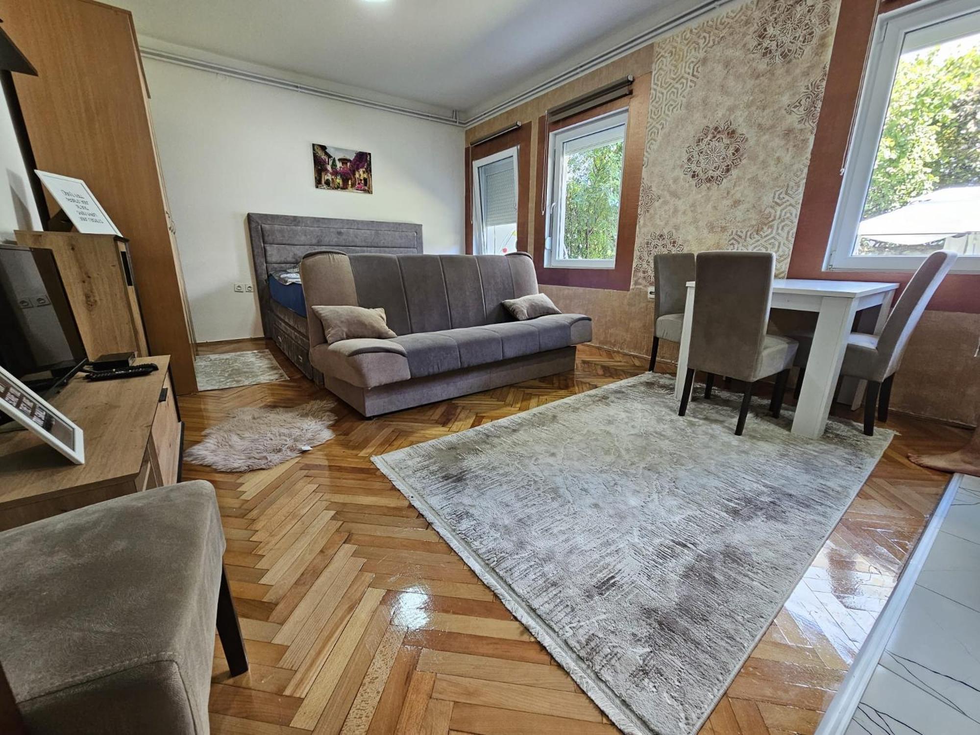 נובי פאזאר Aloha Apartment מראה חיצוני תמונה